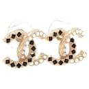 Gold CC rhinestone earrings - Chanel
