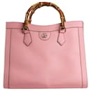 Bolsa Diana rosa com alça superior - Gucci