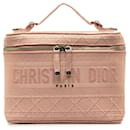 Estojo de vaidade Dior Pink Diortravel Cannage D-Lite