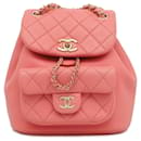 Mochila Chanel Rosa Pequena Duma em Pele de Cordeiro