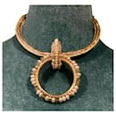 Collar de declaración de pasarela de perlas doradas Chanel 16A Paris in Rome raro.