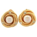 VINTAGE CHANEL EARRINGS 1995 ROUND CLIPS PEARLS & STRASS EARRINGS - Chanel