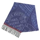 Sciarpa Louis Vuitton Trunks Stamps Sciarpa di tela M78528 In ottime condizioni