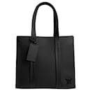 Louis Vuitton Aerogram Takeoff Tote Leather Tote Bag M57308 in excellent condition