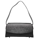 Louis Vuitton Nocturne GM Leather Shoulder Bag M52172 in good condition