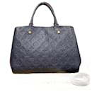 Louis Vuitton Montaigne MM Leather Handbag M42746 in good condition