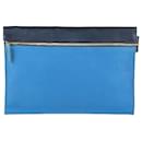 Grande pochette zippée bleue bicolore Victoria Beckham