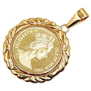 [LuxUness] 18k Colgante de moneda de Isabel II de oro Colgante de metal en excelentes condiciones - & Other Stories