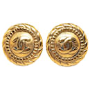 Pendientes de clip Chanel CC dorados