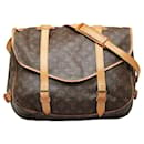 Louis Vuitton Saumur 43 Canvas Shoulder Bag M42252 in good condition