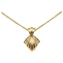 Dior Rhinestone Seashell Pendant Necklace Metal Necklace in Excellent condition