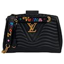 Louis Vuitton New Wave Chain Tote Bag em couro / muito bom