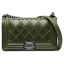 Chanel Claasic Le Boy Flap Bag Umhängetasche aus Leder in gutem Zustand