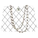 Chanel quilted Shopper shoulder bag in white leather with blue stitching