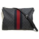 Gucci GG Supreme Shelley Messenger Bag Canvas Crossbody Bag 474139 in excellent condition