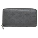 Louis Vuitton Zippy Wallet Leather Long Wallet M61867 in excellent condition