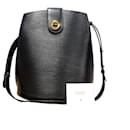 Louis Vuitton Cluny Canvas Shoulder Bag M52252 in good condition