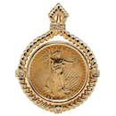 autre 18K American Gold Eagle Coin Pendentif Collier en métal en excellent état - & Other Stories