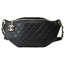CHANEL Bag in Black Leather - 101898 - Chanel