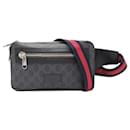 Gucci GG Supreme Body Bag  Canvas Belt Bag 474000 in Excellent condition