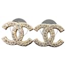 CC A15V GHW Classic Crystal Logo earrings box - Chanel