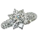 Other Platinum Diamond Flower Ring  Metal Ring in Excellent condition - & Other Stories