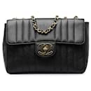 Chanel CC Caviar Vertical Quilted Single Flap Bag  Leather Shoulder Bag in Good condition