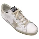 Golden Goose Deluxe Brand GGDB White / Silver Metallic Leather Superstar Sneakers - Autre Marque