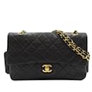 Chanel Black Medium Classic Lammfell gefütterte Klappe