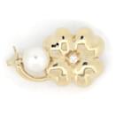 Mikimoto 18K Floral Pearl Brooch  Metal Brooch in Excellent condition