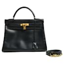 Hermes 1991 Kelly 32 Navy Box Leather bag and strap in pristine condition - Hermès