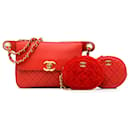 Monedero y cinturón con solapa en piel de becerro acolchada CC roja de Chanel