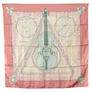 Bufanda de seda rosa Hermès La Musique des Spheres Bufandas