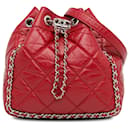 Bolso con cordón y cadena alrededor de piel de becerro envejecida Chanel rojo