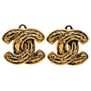 Pendientes Chanel CC Matelasse con clip Pendientes de metal en excelentes condiciones