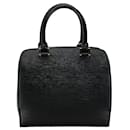 Louis Vuitton Pont Neuf Leather Handbag M52052 in Good condition