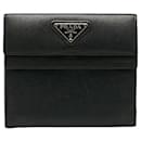 Prada Leather Logo Trifold Wallet Cartera corta de cuero en buen estado