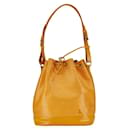 Louis Vuitton Petit Noe Leather Shoulder Bag M44109 in Good condition