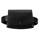 Louis Vuitton Epi Tilsitt Bolso de hombro de cuero M52602 en buen estado