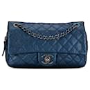 Chanel CC Quilted Caviar Chain Flap Bag Leather Shoulder Bag in Good condition