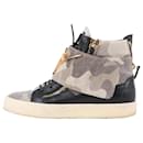 Giuseppe Zanotti Baskets Montantes Army Taupe & Noir 40 UE