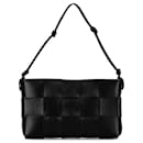 Bottega Veneta Maxi Intrecciato Leather Cassette Bag Leather Shoulder Bag in Good condition
