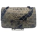 SAC CLASSIQUE À DOUBLE RABAT MOYEN CHANEL 2015 GRAFFITI NEWSPAPER SO BLACK - Chanel