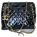 CHANEL Diamond Quilt CC Medallion Charm Patent Leather Shoulder Bag - Chanel