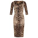 Dolce & Gabbana Vestido Midi Bustier com Estampa de Leopardo em Viscose Marrom