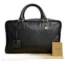 loewe Leather Amazona 36 Leather Handbag in Good condition - Loewe