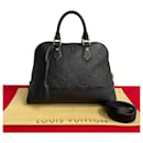 Louis Vuitton Neo Alma PM Leather Handbag M44832 in excellent condition