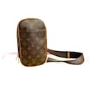 Louis Vuitton Pochette Gange Canvas M51870 in Very Good Condition