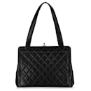 Bolso de hombro con marco de caviar acolchado Chanel negro