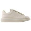 Oversized Sneakers - Alexander McQueen - Leather - Beige - Alexander Mcqueen